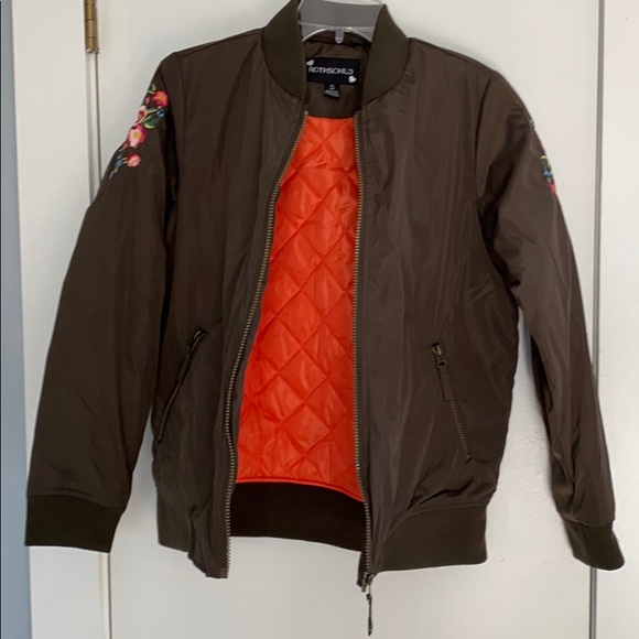 NWOT- Rothschild Embroidered Green Bomber Jacket - Picture 8 of 12